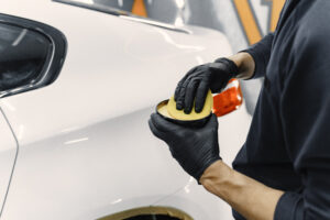 car wax polishing